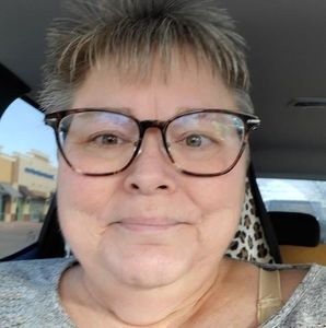 Meet your Posher, Cyndi